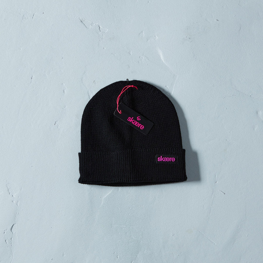 Minimal Ribbed Beanie